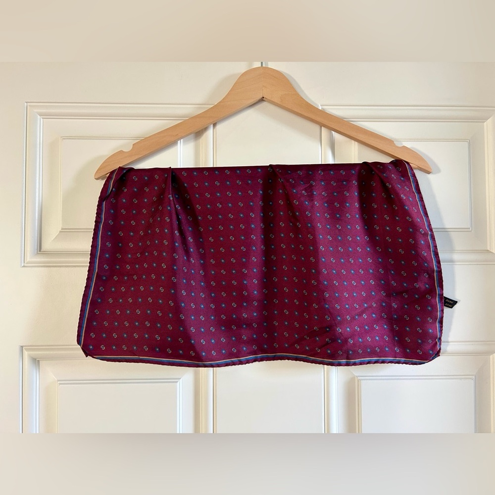 Ashear Vintage Pocket Square Scarf 100% Silk, Hand Rolled, 18.5" Made in Italy - Picture 8 of 16